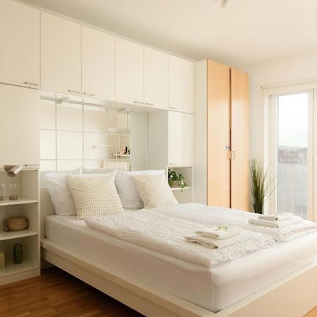 Modern Vienna Apartment In Prime Location Eksteriør bilde